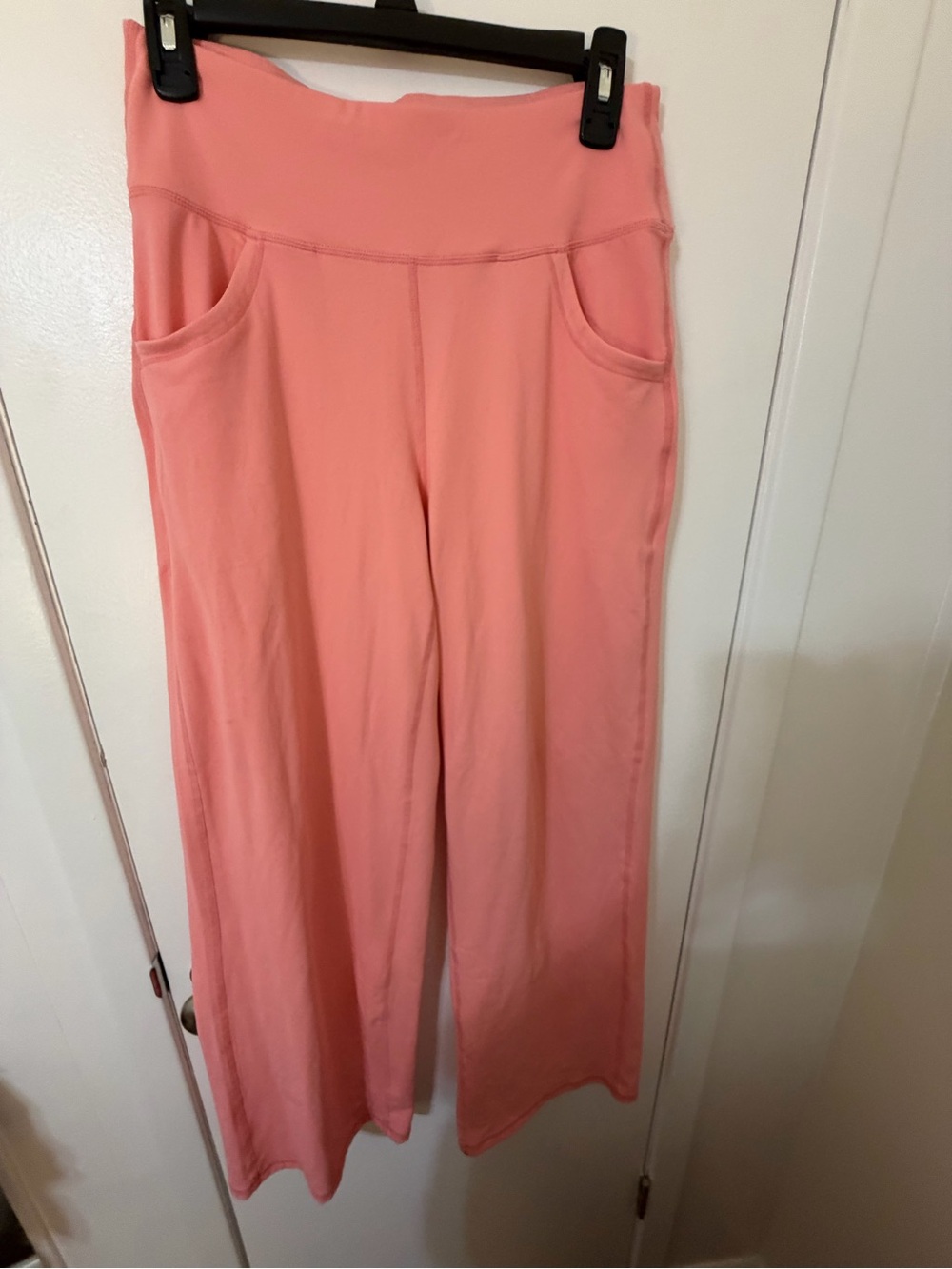Amazon Wide-Leg Pull-On Pants in Coral
